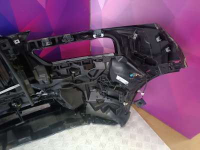 Б/у Бампер передній BMW X7 G07