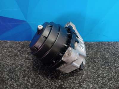 Б/в Подушка двигателя левая BMW X5 G05