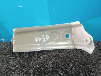 Б/у Кронштейн (кріплення) крила правий BMW X5 G05 - 2