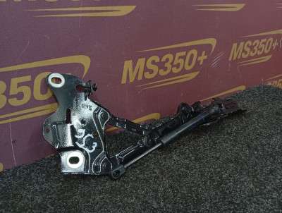 Б/в Петля капота правая BMW X5M F95