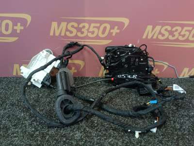 Б/у Замок дверей задньої лівої BMW X5 G05