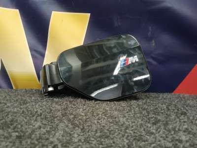 Б/у Кришка лючка порта зарядки BMW X5 G05
