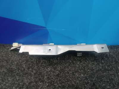 Б/у Кронштейн BMW X7 G07