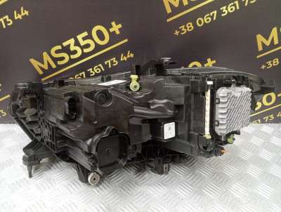 Б/у Фара передня права BMW X5 G05