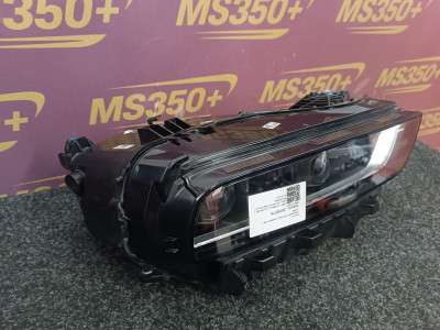 Б/у Фара передня права BMW X7 G07