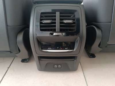Б/в Салон (сидения) комплект BMW X3 G01