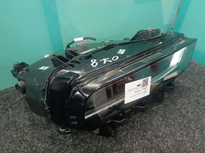 Б/у Фара передня права BMW X7 G07