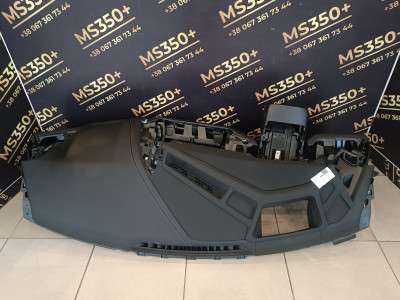 Б/у Торпедо (панель передня) BMW XM G09