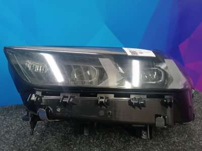 Б/у Фара передня ліва BMW X5 G05