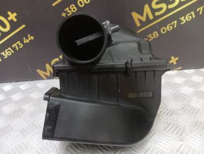 Б/у Корпус повітряного фільтра BMW X5 G05
