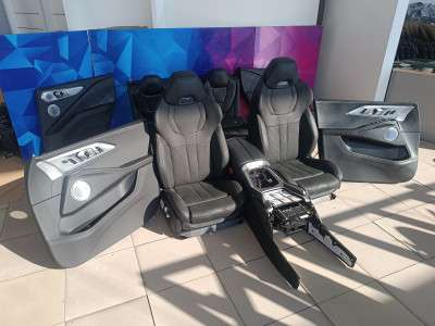 Б/у Салон (сидіння) комплект BMW XM G09