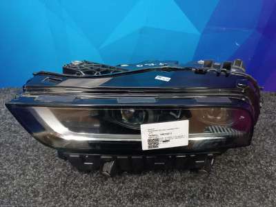 Б/у Фара передня ліва BMW X7 G07