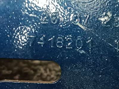 Б/в Петля капота левая BMW X7 G07