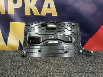 Б/у Декоративна накладка на торпедо BMW X5 G05