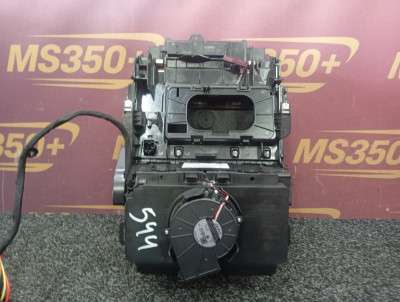 Б/в Подстаканник BMW X5 G05