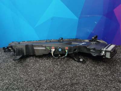 Б/у Фара передня ліва BMW X7 G07