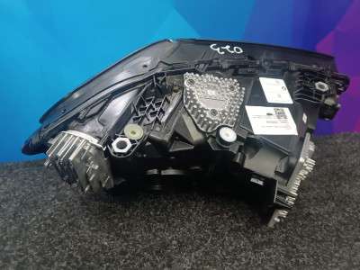 Б/у Фара передня ліва BMW X4 G02