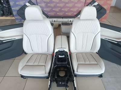 Б/у Салон (сидіння) комплект BMW X7 G07