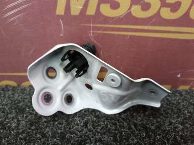 Б/у Кронштейн (кріплення) крила лівий BMW X5 G05