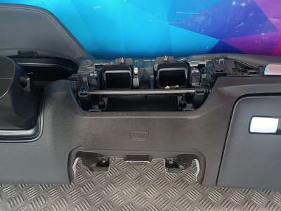 Б/у Торпедо (панель передня) BMW X3 G01