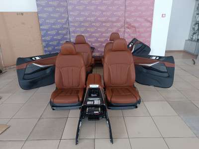Б/у Салон (сидіння) комплект BMW X7 G07