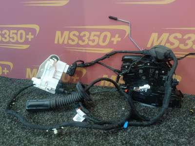 Б/у Замок дверей задньої лівої BMW X5M F95