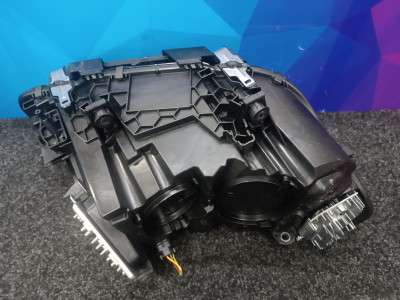 Б/у Фара передня ліва BMW X3 G01