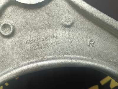 Б/у Важіль передній правий BMW X5 G05 - 4