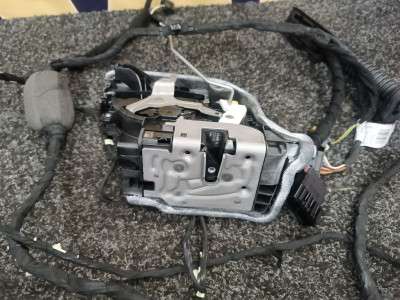 Б/в Замок двери передней правой BMW X5 G05 - 2