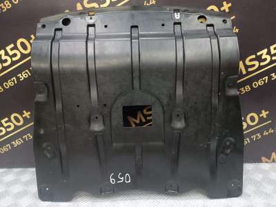 Б/у Захист днища двигуна BMW X5 G05