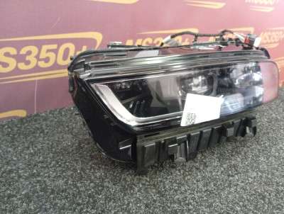 Б/у Фара передня ліва BMW X7 G07