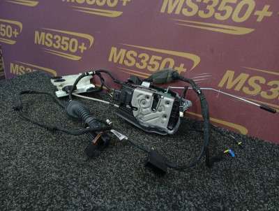 Б/в Замок двери задней правой BMW X6 G06