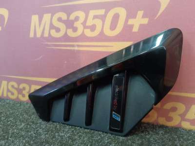 Б/у Накладка декоративна (молдинг) переднього правого крила BMW X5 G05