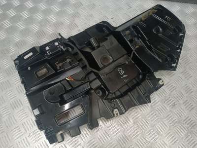 Б/у Кронштейн (кріплення) заднього бампера правий BMW XM G09