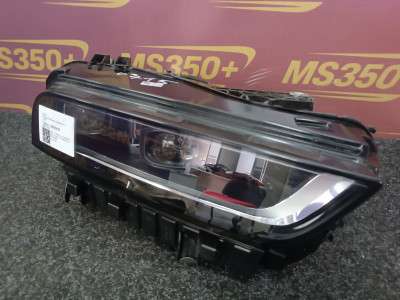 Б/у Фара передня права BMW X7 G07