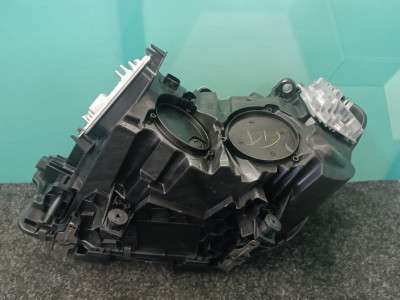 Б/у Фара передня права BMW X4 G02