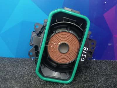 Б/у Сабвуфер BMW X5 G05