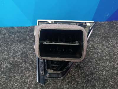 Б/у Дефлектор обдування салону лівий BMW X4 G02