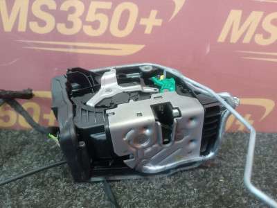 Б/у Замок дверей задньої правої BMW X5M F95