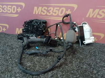Б/у Замок дверей задньої правої BMW X5 G05
