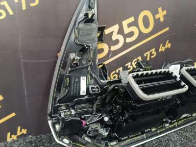 Б/у Дефлектор обдування салону BMW XM G09