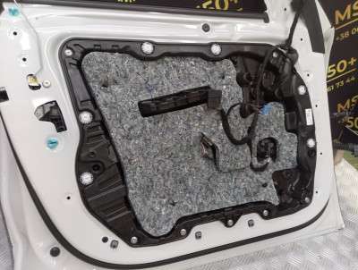 Б/у Двері передні ліві BMW X5 G05