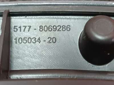 Б/у Накладка декоративна (молдинг) переднього правого крила BMW X5 G05