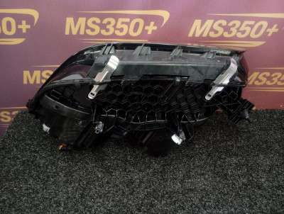 Б/у Фара передня права BMW X6M F96