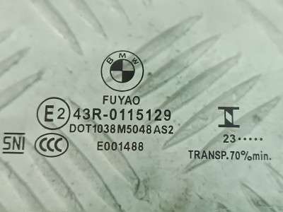 Б/у Скло бокових дверей задніх лівих BMW X5 G05