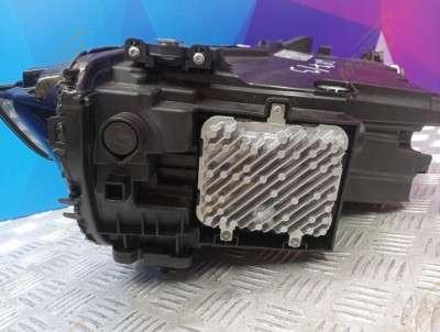 Б/у Фара передня права BMW X7 G07