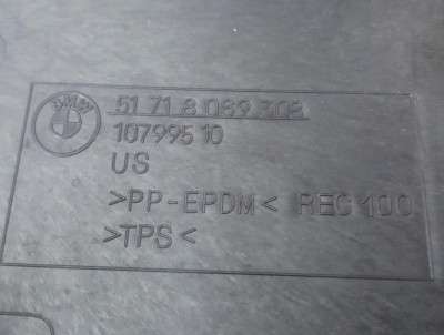 Б/у Локер переднього правого підкрилка BMW X5 G05