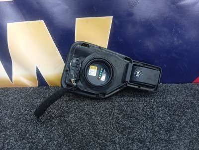 Б/у Кришка лючка порта зарядки BMW X5 G05
