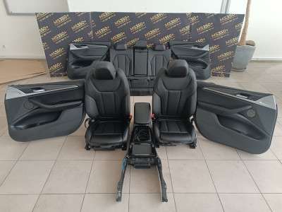 Б/в Салон (сидения) комплект BMW X3 G01