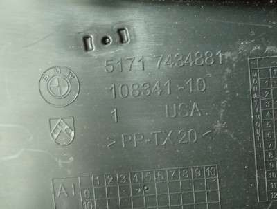 Б/у Решітка жабо BMW X7 G07
